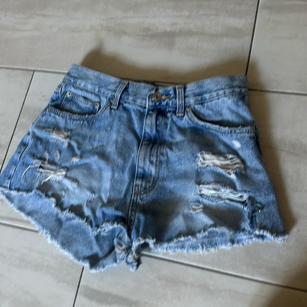Zara shorts size 6